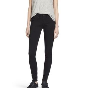 Excellent condition rag and bone legging jeans in deep navy